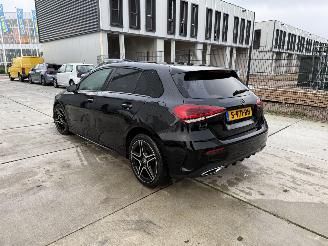 Mercedes A-klasse 220 Premium Plus AMG-PANO-NAVI-PDC picture 4