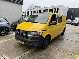 Damaged car Volkswagen Transporter 2.0 TDI 110 KW 7-DSG L2H1-NAVI-CLIMA-PDC 2024/7