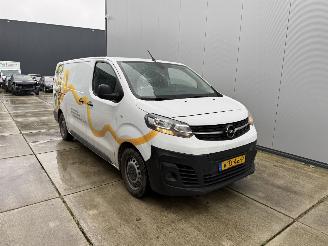 Schadeauto Opel Vivaro VIVARO-E  136 PK L3H1 EDITION NAVI-PDC 2023/1