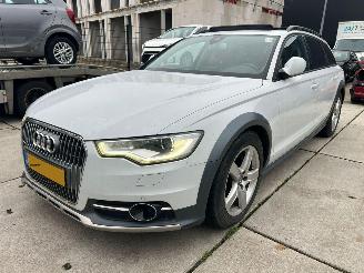 uszkodzony samochody osobowe Audi A6 allroad ALLROAD 3.0 TDI Premium Edition -PANO-PDC-LEDER-NAVI 2014/7