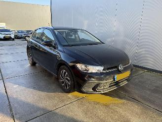 Volkswagen Polo 1.0TSI LIFE NAVI - AIRCO - LED picture 2