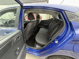 Hyundai I-10 1.0 Comfort 5-zits AIRCO - CENTRAAL picture 10