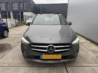 Mercedes B-klasse 180 Business Solution AUTOMAAT-PANO-CAMERA-NAVI-LEDER picture 14
