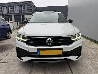 Volkswagen Tiguan 1.4 TSI e-HYBRID PHEV R-LINE Business+ -PANO-360 CAMERA-NAVI-KEYLESS picture 14