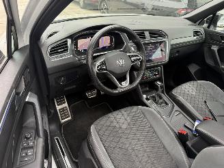 Volkswagen Tiguan 1.4 TSI e-HYBRID PHEV R-LINE Business + PANO-360 CAMERA-KEYLESS picture 3