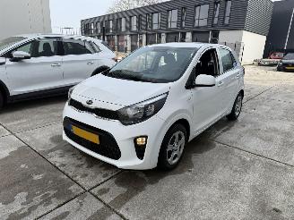 Unfallwagen Kia Picanto 1.0 DPI Comfortline -AIRCO-PDC 2021/4