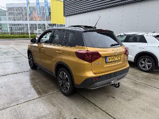 Suzuki Vitara 1.4 Boosterjet Style Smart Hybrid-LEDER-PANO-CAMERA-NAVI picture 4
