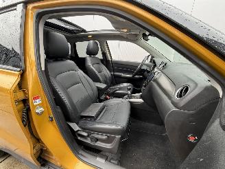 Suzuki Vitara 1.4 Boosterjet Style Smart Hybrid-LEDER-PANO-CAMERA-NAVI picture 11