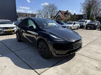 Unfallwagen Tesla Model Y LONG RANGE RWD 75 kWh -GLAZENDAK-LEDER-NAVI-CAMERA-ACTIERADIUS 600 km600 2024/12