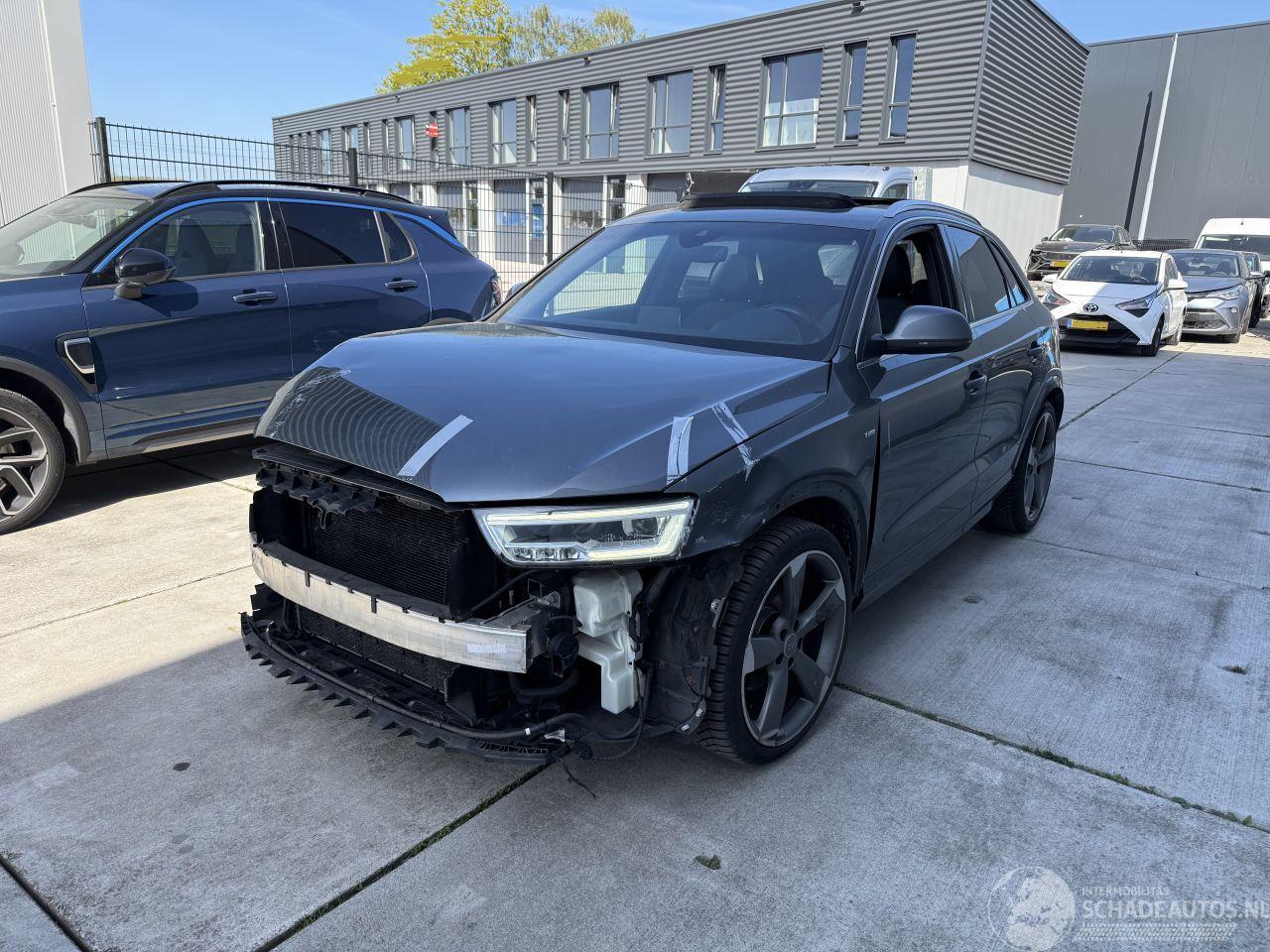 Audi Q3 1.4 TFSI DESIGN PRO LINE -LEDER-NAVI-PDC-PANO