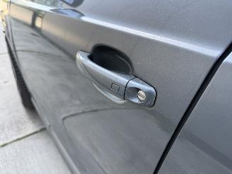 Audi Q3 1.4 TFSI DESIGN PRO LINE -LEDER-NAVI-PDC-PANO picture 16