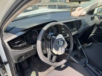 Volkswagen Polo 1.6 TDI NAVI-PDC-CRUISE picture 7