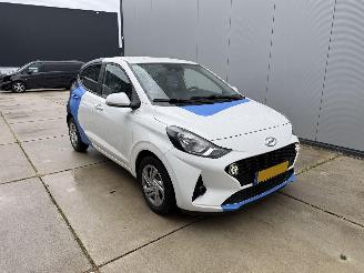 Hyundai I-10 1.0 Comfort 67 PK -AIRCO-PDC-CRUISE picture 2