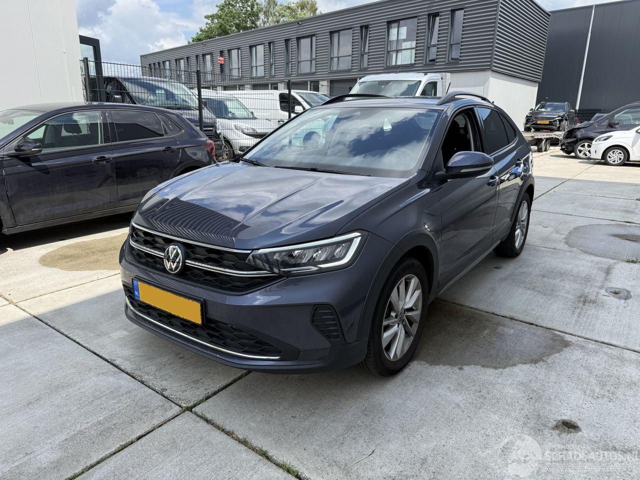 Volkswagen Taigo 1.0 TSI Life Edition LED - CAMERA - KEYLESS