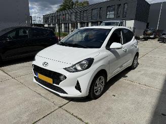 Schadeauto Hyundai I-10 1.0 Comfort   AIRCO-PDC-CRUISE 2023/2