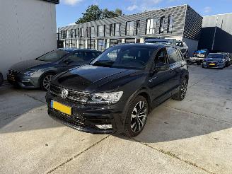 Auto incidentate Volkswagen Tiguan 2.0 TSI 4Motion Highline 179PK - NAP! - NAVI - LED 2016/6
