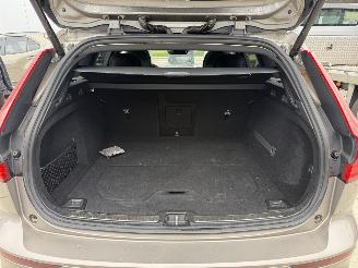 Volvo V-60 2.0 D4 Inscription-PANO-AUTOMAAT-LEDER-CAMERA-NAVI picture 32