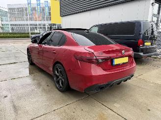 Alfa Romeo Giulia 2.0 T GME AWD VELOCE-PANO-LEDER-NAVI-CAMERA picture 4