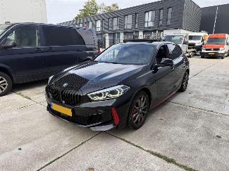 Auto incidentate BMW 1-serie 128ti M-PAKKET HIGH EXE 265 PK -PANO-LEDER-CAMERA-NAVI 2023/4