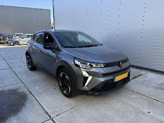 Vaurioauto  passenger cars Renault Captur 1.6 E-Tech HYBRID 145 Techno -CAMERA-NAVI-PDC-LED 2024/12