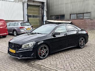 Unfallwagen Mercedes Cla-klasse 250 AMG Pakket Pano Harman Kardon 2013/5