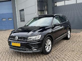 Volkswagen Tiguan 1.4 TSI DSG Pano Highline Virtual Cockpit DynAudio NAP Nederlandse Auto 2017/8