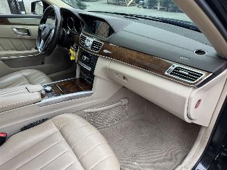 Mercedes E-klasse 220D 170Pk AMG Pakket Pano Harman Kardon picture 12