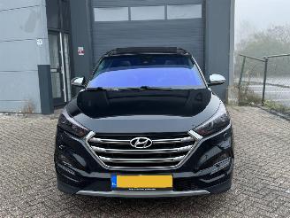 Hyundai Tucson 1.6 T-Gdi 4x4 Automaat Pano picture 2