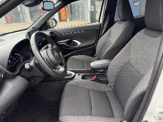 Toyota Yaris Cross 1.5 Hyrbid Dynamic NAP Nederlandse Auto picture 8