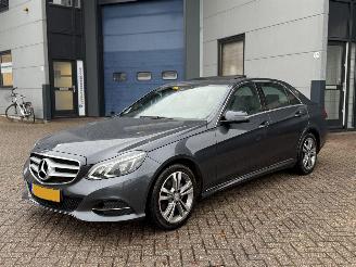 Schadeauto Mercedes E-klasse 200 Ambition Avantgarde Schuifdak 2013/7