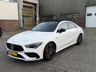 Coche accidentado Mercedes Cla-klasse CLA 35 AMG 4Matic 306Pk Pano Sfeerverlichting 2020/3