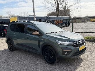 skadebil auto Dacia Jogger 1.6 Hybrid Automaat 140Extreme 7Persoons NAP Nederlandse Auto 2025/5