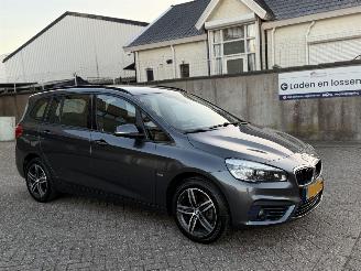 Schadeauto BMW 2-serie 218i 7Persoons Automaat Executive NAP Nederlandse Auto 2018/3