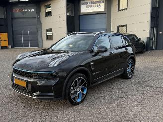 Schadeauto Lynk & Co 01 1.5 Hybrid Nap Nederlandse Auto Pano Zwarte Hemel 2025/6
