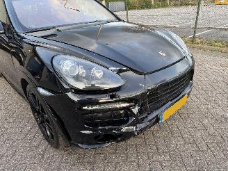 Porsche Cayenne 4.8 GTS 420Pk Pano Bose Alcantara picture 20