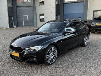 škoda osobní automobily BMW 3-serie 320i M-Pakket High Executive Pano Nap Nederlandse Auto 2017/3