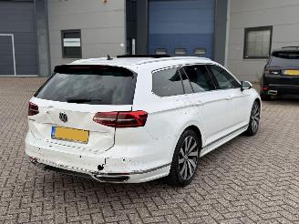 Volkswagen Passat 2.0 Tdi Dsg 190Pk R-Line Pano DynAudio Head-Up picture 7