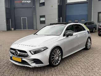 Voiture accidenté Mercedes A-klasse 220D 190Pk AMG Pakket Pano Burnmester Memory Head-Up 2019/11