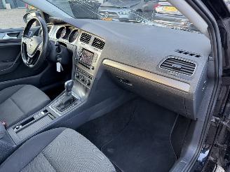 Volkswagen Golf 1.2 TSI DSG Bussines Edition R picture 10