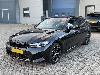Unfallwagen BMW 3-serie 320e M-Pakket Pano Head-Up 2022/12