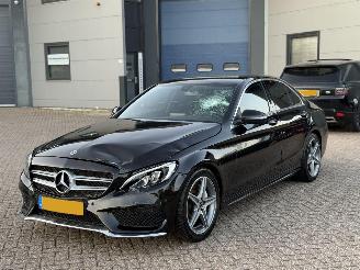 Vaurioauto  passenger cars Mercedes C-klasse 180 AMG Nap Nederlandse Auto 2018/9