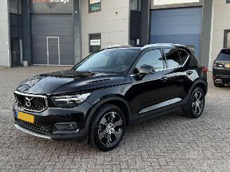 damaged passenger cars Volvo XC40 2.0 T4 Inscription NAP Nederlandse Auto 2018/6