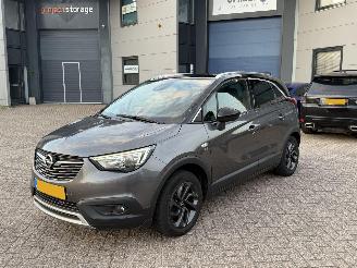 damaged passenger cars Opel Crossland X 1.2 Turbo Automaat 120 Jaar Edition NAP Nederlandse Auto 2019/5