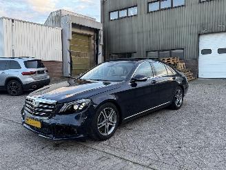 krockskadad bil auto Mercedes S-klasse 450 4Matic 36.401 KM NAP! Orgineel Nederlandse Auto Pano Sfeerverlichting 360Camera Softclose  Nieuwstaat! 2018/3