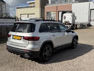 Coche accidentado Mercedes GLB 180 AMG Pakket 7Persoons Pano Sfeerverlichting Memory 2021/11