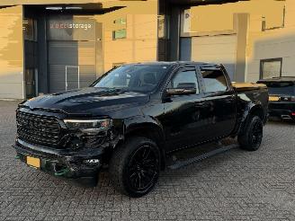 Schade bestelwagen Dodge Ram 5.7 V8 4x4 Crew Cab Limited Pano Harman Kardon Head-Up 2021/5