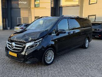 Schadeauto Mercedes V-klasse 250D Extra Lang 8Persoons Avantgarde Edition Elektrische Deuren 360Camera Burnmester Memory 2016/12