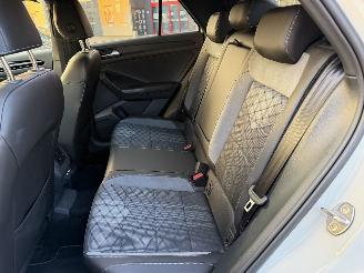Volkswagen T-Roc 1.5 TSI DSG NAP R-Line Nederlandse Auto! picture 11