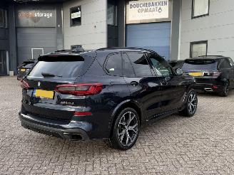 BMW X5 M50D 400Pk M-Pakket High Executive Pano Softclose picture 4