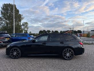 BMW 3-serie 320i 184Pk  M-Pakket Sfeerverlichting picture 4